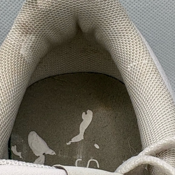 🔥 Women's Puma White and Mint Green Sneakers - Picture 7 of 11